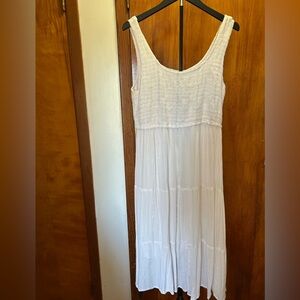 Classic White Sleeveless Dress